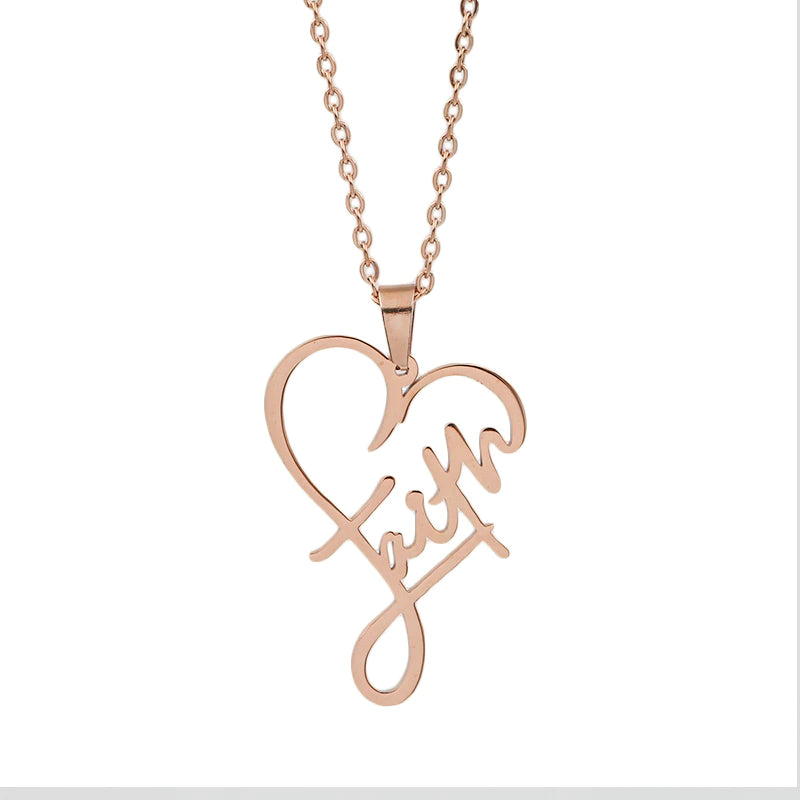 Fe y Estilo: Collar de Corazón en Acero Inoxidable - Rose Gold